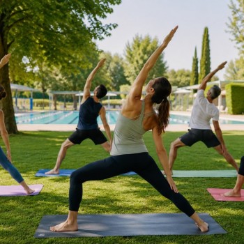 Yoga nel parco estivo: una nuova attività per il tuo benessere
